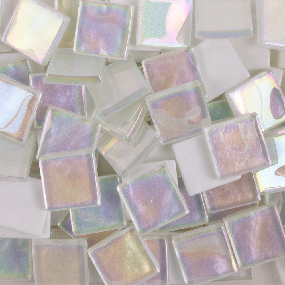 Crystal Vågig Iriserande 20mm Vit