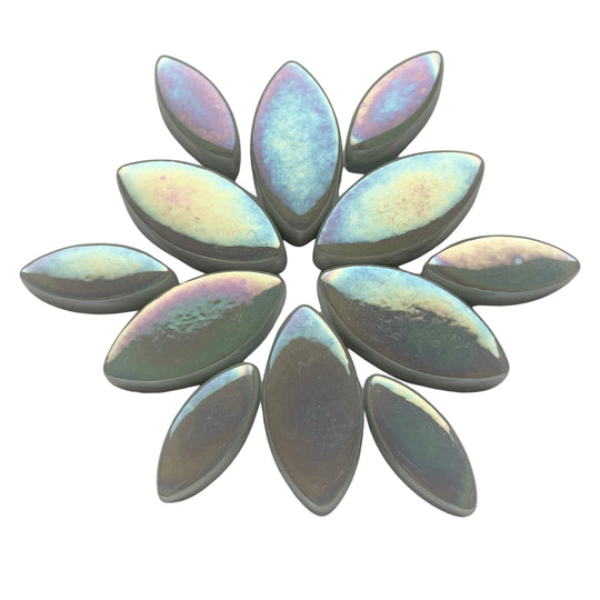 Petals Iridised Pale Grey