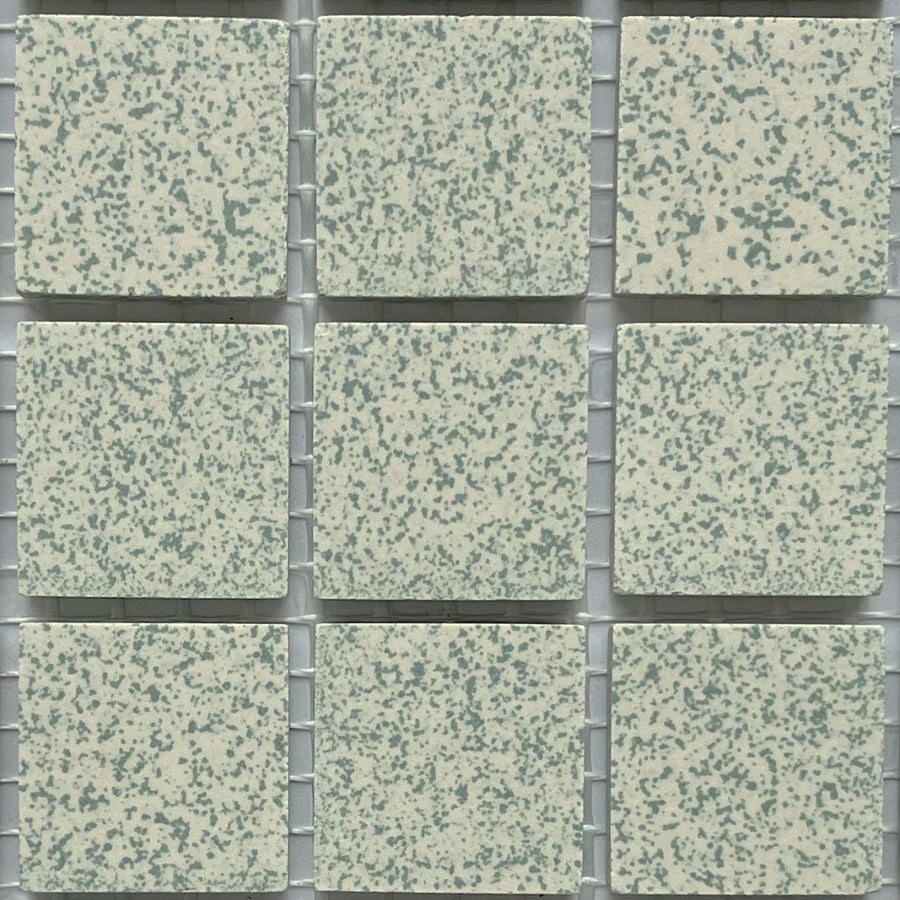 Winckelmans Vert 209 Mouchetés 20x20 mm – närbild av de gröna prickarna och den matta ytan