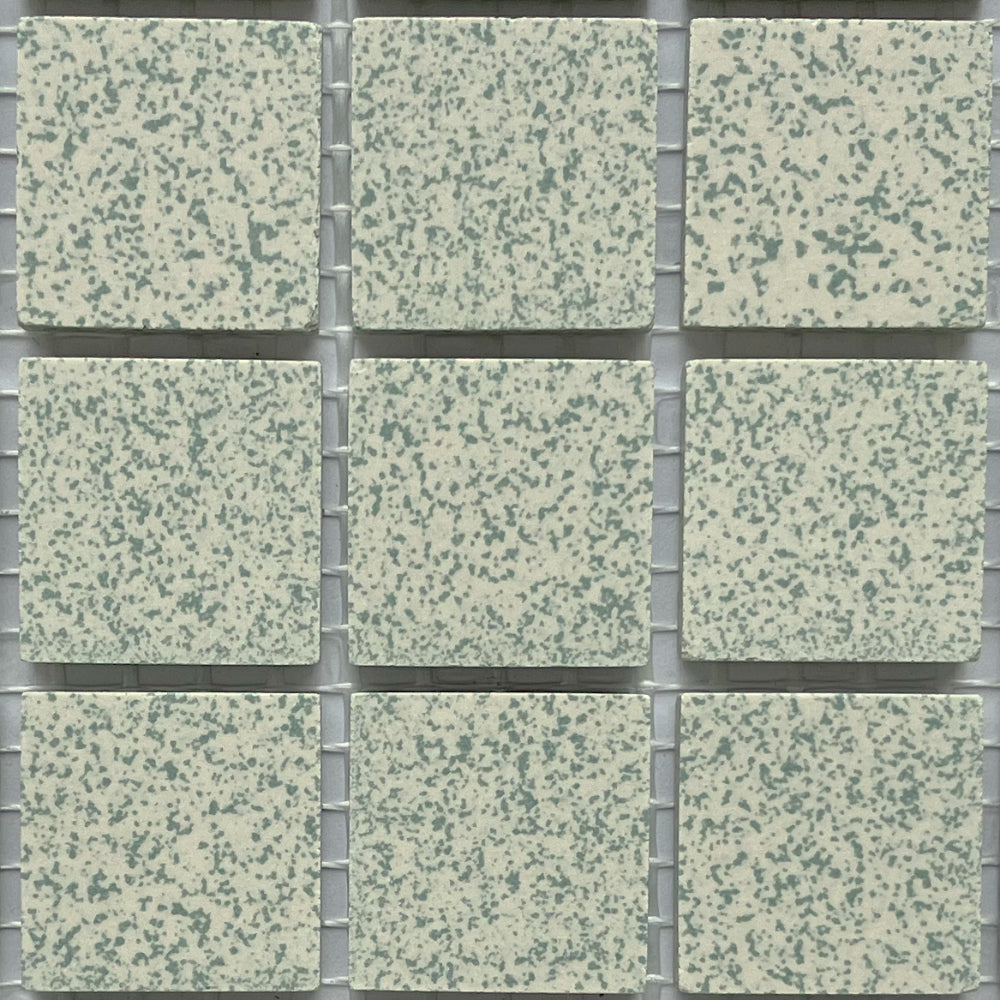 Winckelmans Vert 209 Mouchetés 20x20 mm – närbild av de gröna prickarna och den matta ytan