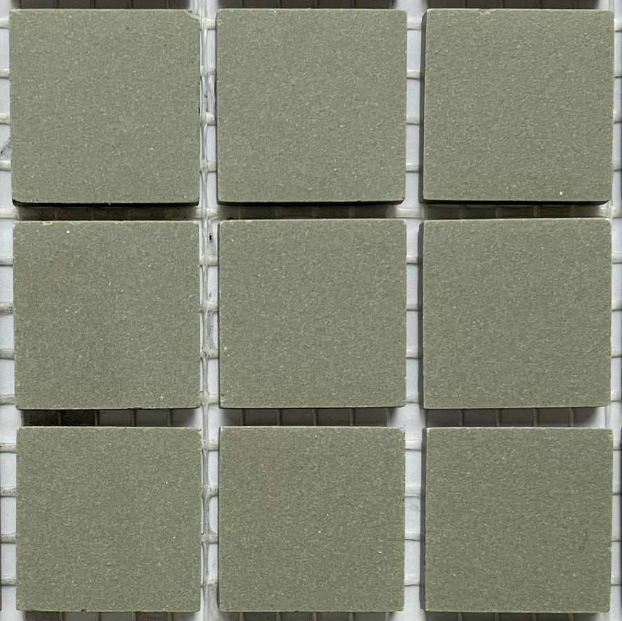 Winckelmans Vert Australien – mattapintaiset 20x20 mm mosaiikkilaatat verkkoon kiinnitettyinä