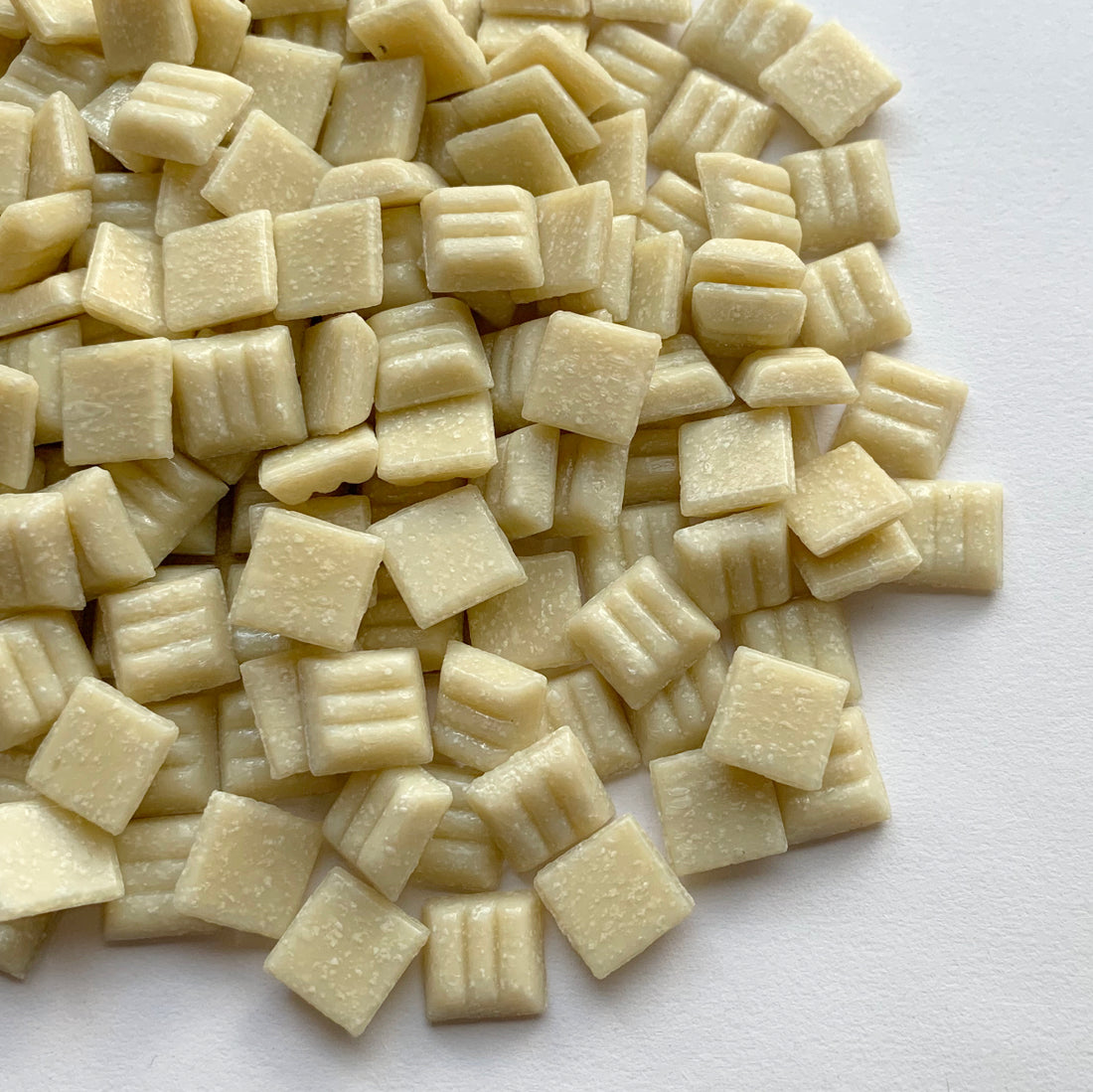 Glasmosaik 10 mm Crème