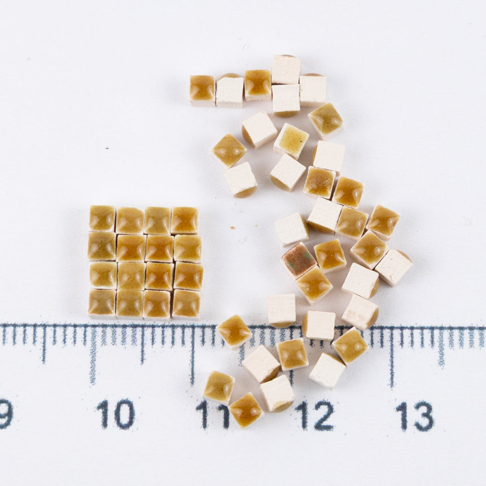 Tuotekuva: Nanokeramiikka – keltainen – 3mmx3mm