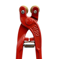 Detail: Rubi porcelain nippers