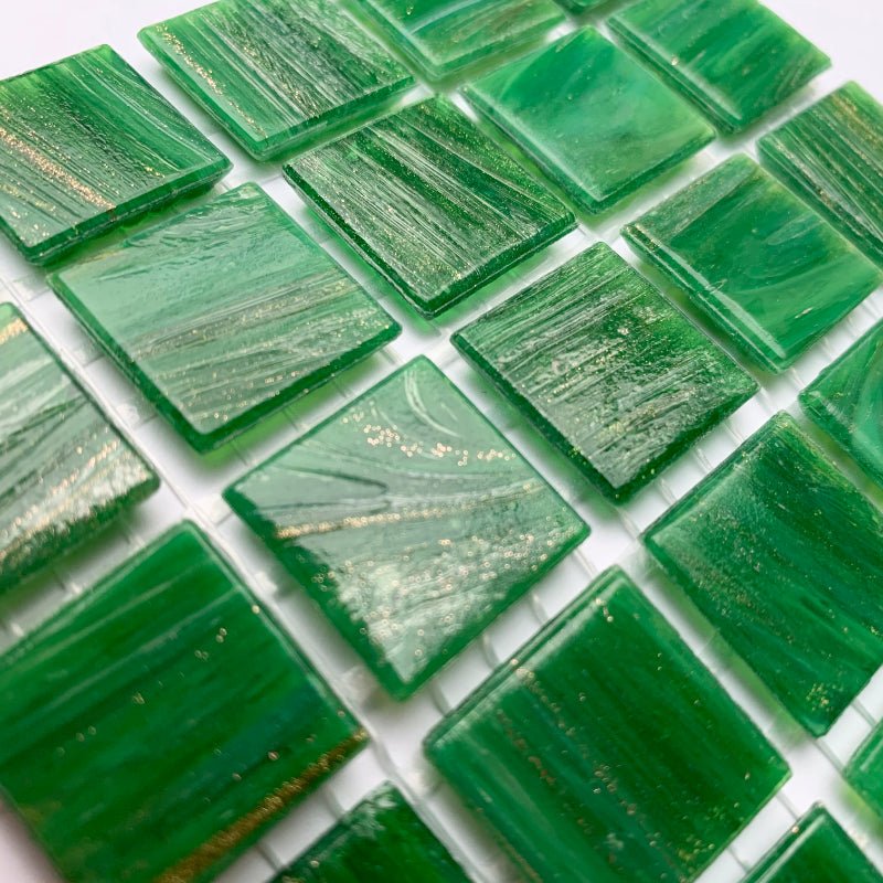 Verre Mosaique - glass mosaic -Glasmosaik-glasmozaïek-Glasmozaiek met Goud Dooradert 20mm Malachiet - mosaicshop