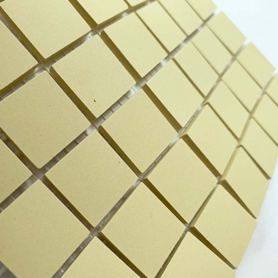 Winckelmans Vanille – matte mosaikfliser på 20x20 mm på net